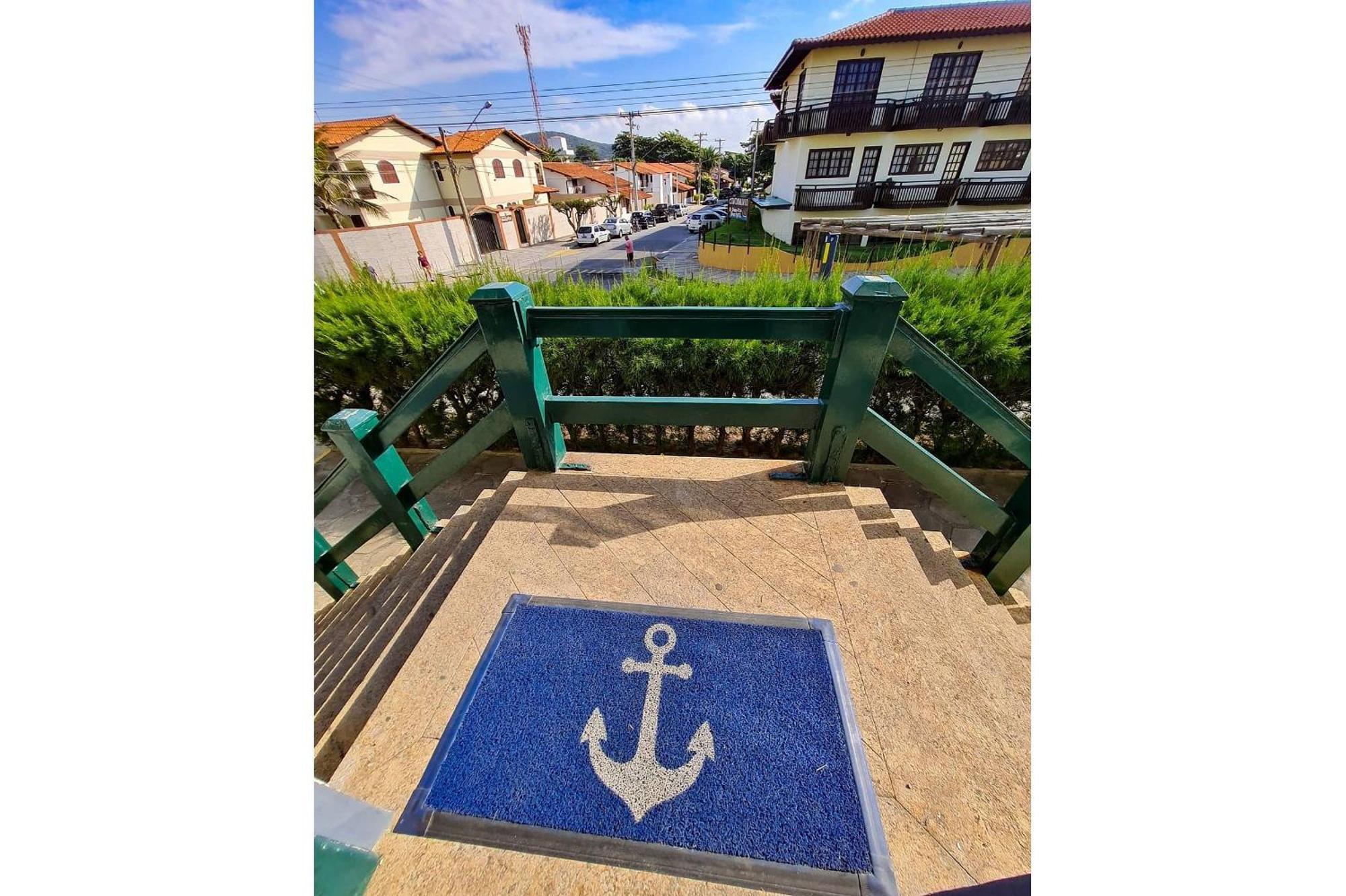Paraíso em Cabo Frio - Duplex Beira Mar com Piscina, Em frente a Praia do Peró - Cabo Frio, com AR, SmartTv, Wi-fi, Roupa de Cama e banho, Portaria 24 horas, Estacionamento, Completo Exterior foto