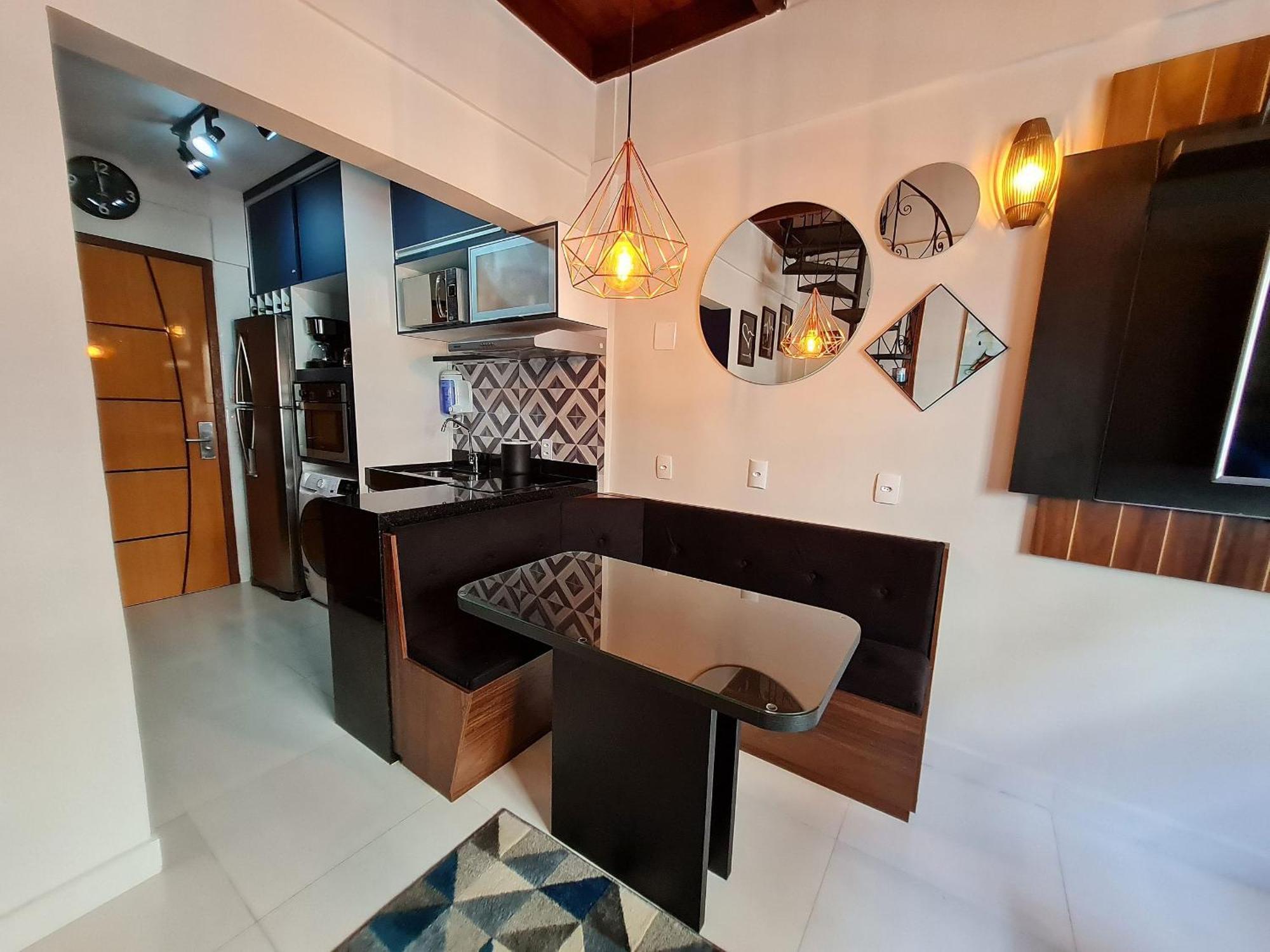 Paraíso em Cabo Frio - Duplex Beira Mar com Piscina, Em frente a Praia do Peró - Cabo Frio, com AR, SmartTv, Wi-fi, Roupa de Cama e banho, Portaria 24 horas, Estacionamento, Completo Exterior foto